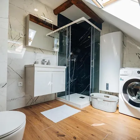 Stol Apartment *