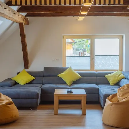 Stol Apartamento Zirovnica